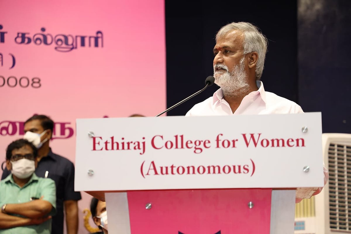 அறநிலையத்துறை சார்பில் 2 பெண்கள் கல்லூரி; விரைவில் முதலமைச்சர் அறிவிப்பார்  - அமைச்சர் சேகர்பாபு தகவல்!