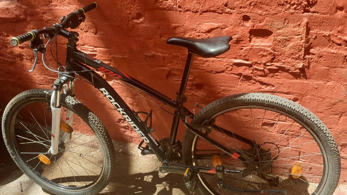 திருடுபோன சைக்கிள்... முதல்வரிடம் ட்விட்டரில் புகார் கூறிய இளைஞர்: அதிரடியாக மீட்ட போலிஸ்! நடந்தது என்ன?