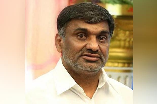 ஒத்துப்போகாத சொத்து விவரங்கள்; தவறான PAN NO கொடுத்த கே.சி.வீரமணிக்கு எதிரான வழக்கு - ஐகோர்ட் முக்கிய ஆணை!