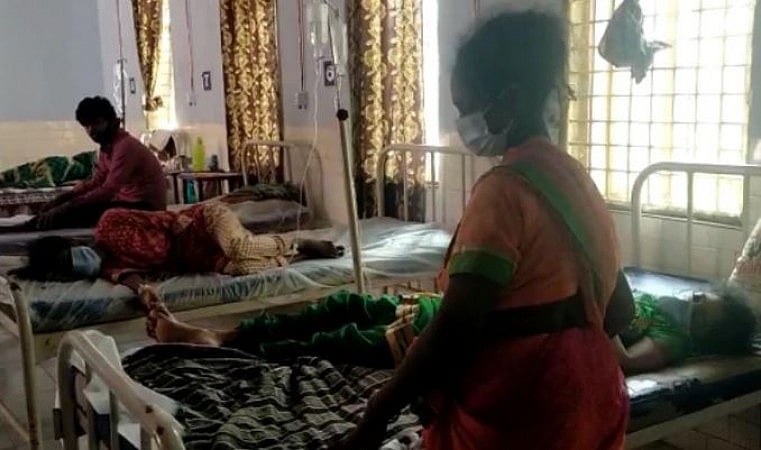 வெளியே வந்தா கொரோனா வந்துரும்; ஆந்திராவில் 15 மாதங்களாக வீட்டிலேயே முடங்கிய குடும்பம் : அதிர்ச்சி சம்பவம்