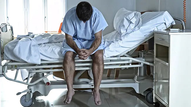 உயிருக்குப் போராடும் கணவர்.. உயிரணுவை சேமிக்க அனுமதி கேட்ட மனைவி.. குஜராத் நீதிமன்றம் அதிரடி தீர்ப்பு!