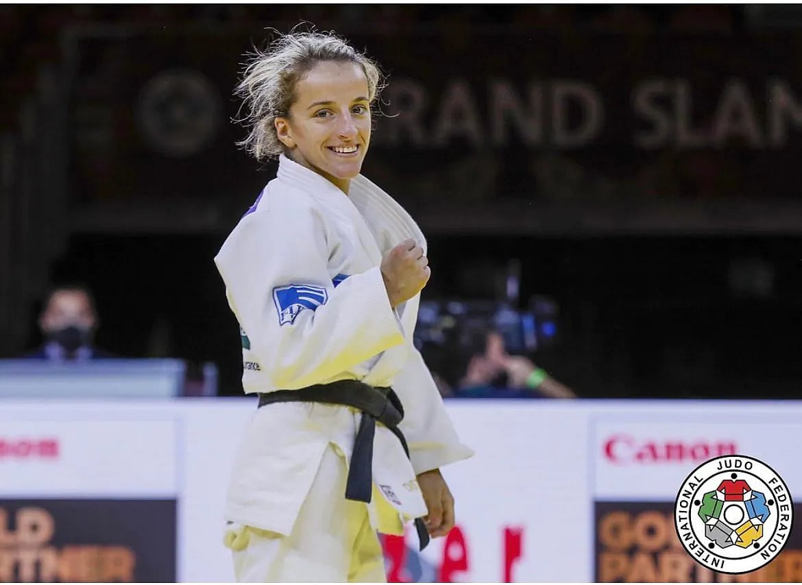 ஒலிம்பிக்கில் இதுவரை 3 தங்கம் வென்று அசத்திய ‘கொசவோ’: அடிமைப்படுத்தப்பட்ட தேசத்தின் எழுச்சி வெற்றி!