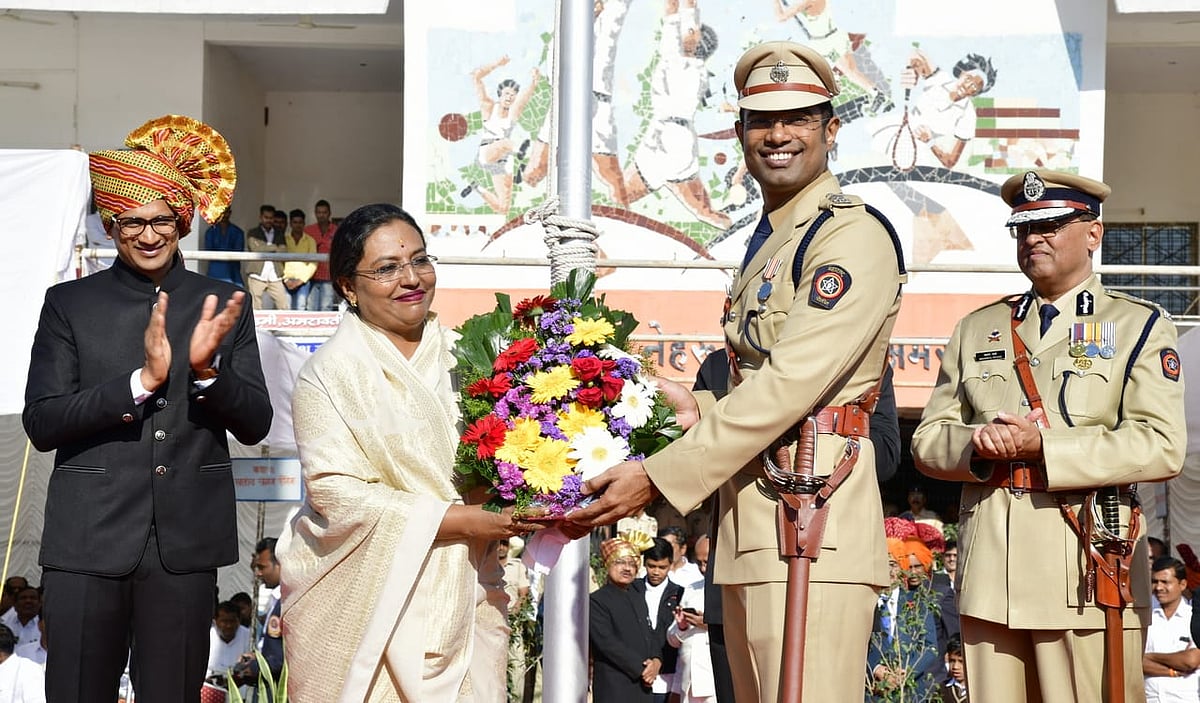 “2 முறை வீரதீர செயல்களுக்கான உயரிய பதக்கம் பெற்று IPS அதிகாரி சாதனை” : யார் இந்த ஹரிபாலாஜி?