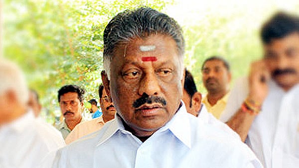 தொட்டால் உதிரும் சிமெண்ட்டை கண்டுபிடித்த ஓ.பி.எஸ் மீது விரைவில் கிரிமினல் நடவடிக்கை?