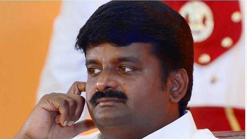 அடுத்த ரெய்டு விஜயபாஸ்கர்? - கர்ப்பிணி பெண்களுக்கான திட்டத்தில் கோடிகளில் கொள்ளையடித்த கேடிகள்!