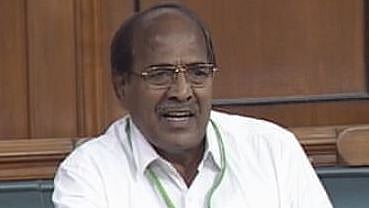 “நாடாளுமன்றத்தை முடக்கிய குற்றவாளியே மோடிதான்.. இந்த அரசு நீடிக்கக்கூடாது” : கொந்தளிக்கும் திருப்பூர் MP!