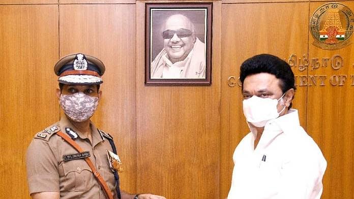 “வரலாறு உங்களை வாழ்த்தும்..!” : காவல்துறையினரின் மன அழுத்தம் உணர்ந்து மகத்தான முடிவெடுத்த முதலமைச்சர்!