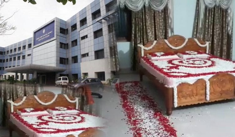 முதலிரவுக்காக வாடகைக்கு விடப்பட்ட பல்கலைக்கழக அறை.. அதிர்ச்சியில் மாணவர்கள் : ஆந்திராவில் பகீர் சம்பவம்!