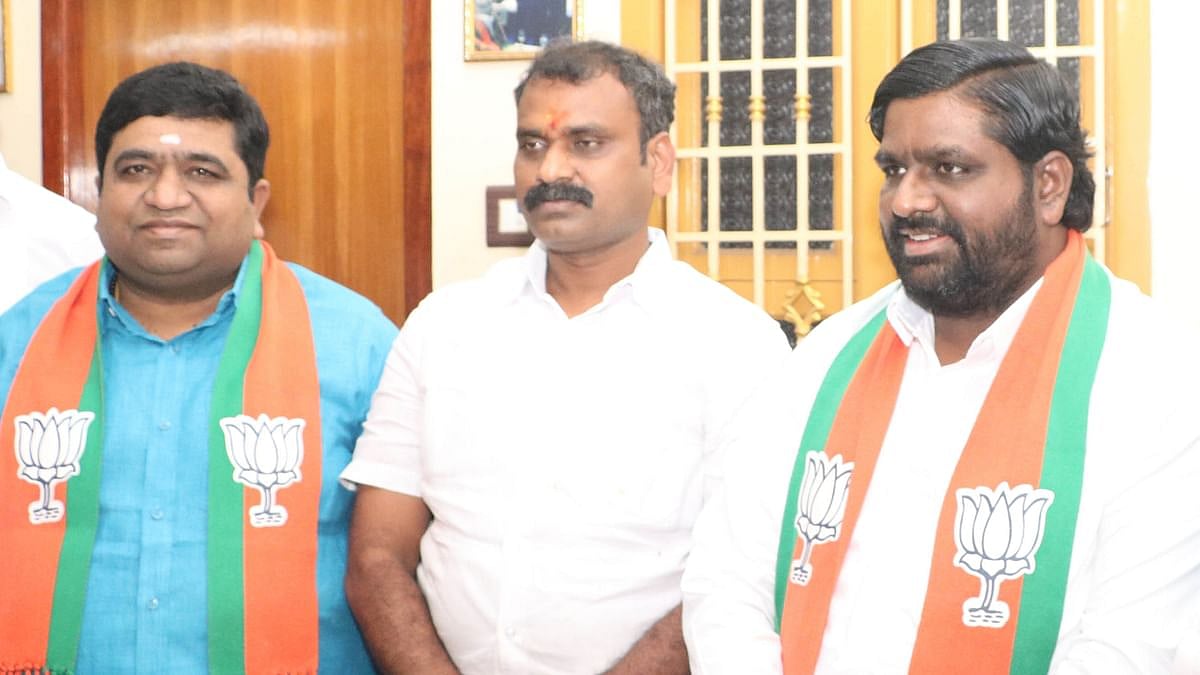 “ஹெலிகாப்டர் சகோதரர்களுக்கு வக்காலத்து வாங்கும் எச்.ராஜா” : ரூ.600 கோடி மோசடியில் பா.ஜ.க-வுக்கு தொடர்பா?