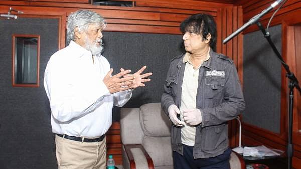 அந்தகன் டப்பிங்கில் கார்த்திக்