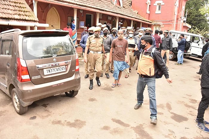 கொடநாடு கொலை, கொள்ளை விவகாரம்: வாக்குமூலம் அளித்த சயான் உயிருக்கு பாதுகாப்பு இல்லை - வெளியான பகீர் தகவல்!