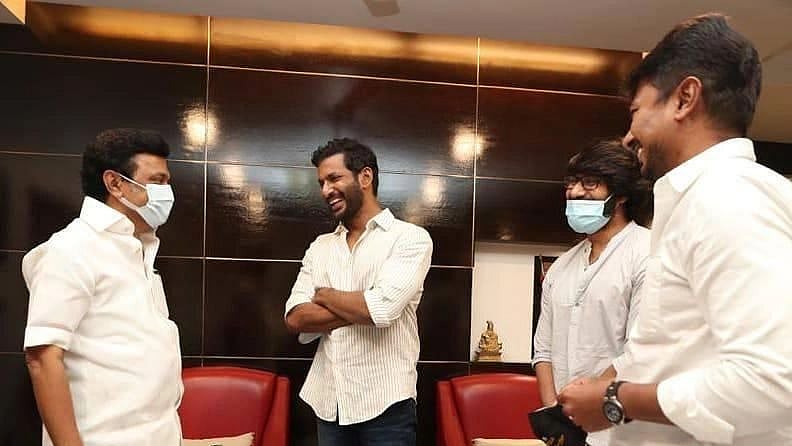 “கண்டிப்பாக தமிழ்நாட்டுக்கு நல்லது நடக்கும்; முதல்வர் அனைத்து கோரிக்கைகளை நிறைவேற்றுவார்”: விஷால் பேட்டி!