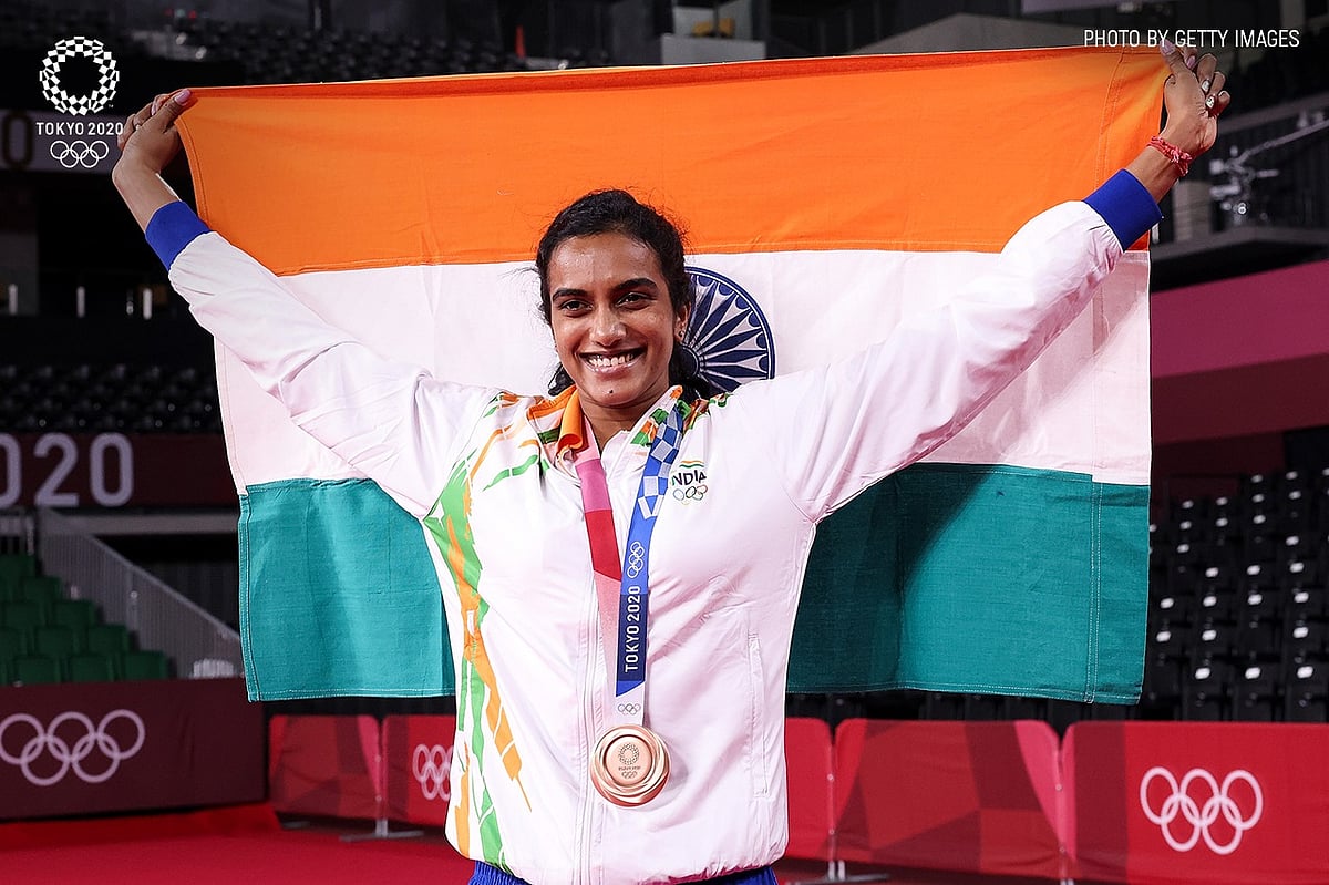 ஒலிம்பிக் என்றதும் ஒரு செட்டை கூட இழக்காமல் அசத்தல்; இந்தியர்களின் நம்பிக்கையை வீணாக்காத பி.வி.சிந்து!