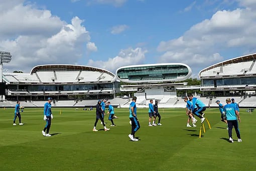 வரலாற்றுச் சிறப்புமிக்க லார்ட்ஸில் சாதிப்பாரா விராட் கோலி.. முட்டிமோத போகும் இந்தியா, இங்கிலாந்து அணிகள்!