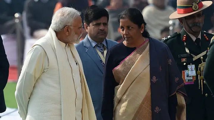 அரசு நிறுவனங்களை குத்தகைக்கு விட்டு காசு பார்க்கும் பாஜக: ’இது போலி தேச பக்தி’ என அரசியல் தலைவர்கள் சாடல்