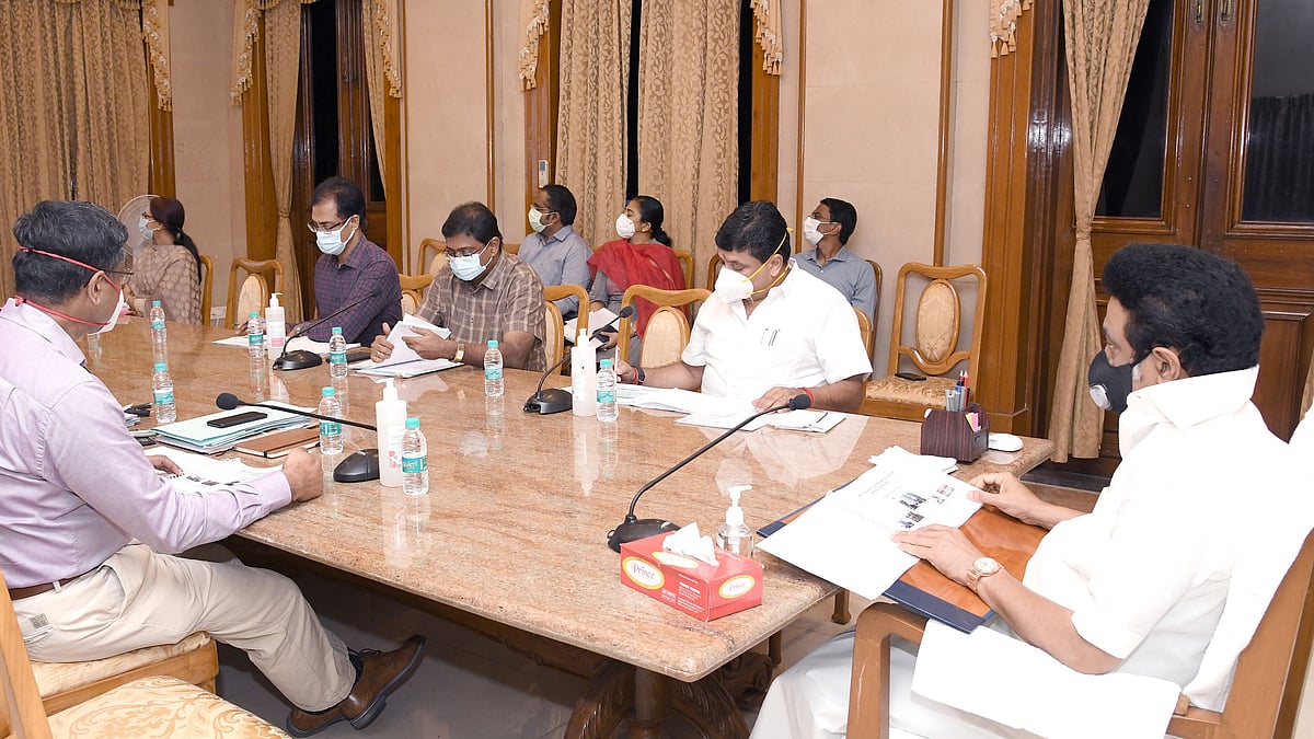 “முதல் தலைமுறை பட்டதாரிகளுக்கு அரசுப் பணியில் முன்னுரிமை” : முதலமைச்சர் மு.க.ஸ்டாலின் அறிவுறுத்தல்!