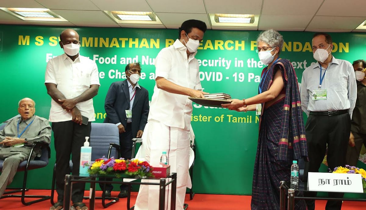 “காலநிலை மாறுபாடு மானுடத்தின் மிக முக்கியமான பிரச்சினை.. உரிய ஆலோசனை தாருங்கள்” : முதலமைச்சர் பேச்சு!