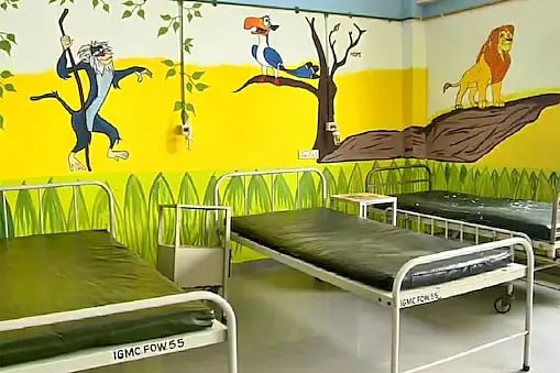 3வது அலை எச்சரிக்கை.. அதிநவீன வார்டு அமைக்கும் பணி விறுவிறு - மருத்துவ அமைச்சர் மா.சுப்பிரமணியன் தகவல்!