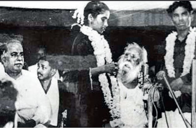 “அன்று இந்திய ஒன்றியத்திலேயே தமிழ்நாட்டில் மட்டும்தான்..” : பெரியாரை நினைவுகூர்ந்த எழுத்தாளர் நக்கீரன் !