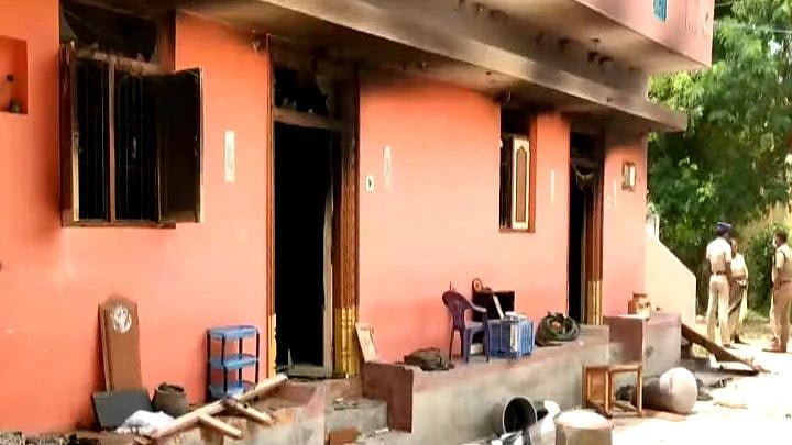 மனநலம் பாதிக்கப்பட்டவரை கொடூரமாக அடித்து கொலை செய்த குடும்பம் : நடந்தது என்ன ?