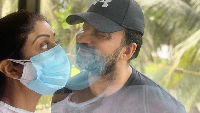 119 ஆபாச வீடியோ.. வளர்ந்துவரும் நடிகைகளை வைத்து வீடியோ எடுத்த ஷில்பா ஷெட்டியின் கணவர் : அதிர்ச்சி தகவல்!