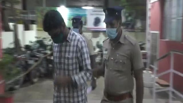 காதலியை திருமணம் செய்யவிருந்த மாப்பிள்ளை மீது ஆசிட் வீச்சு: விசாரணையில் பகீர் வாக்குமூலம் - நடந்தது என்ன?