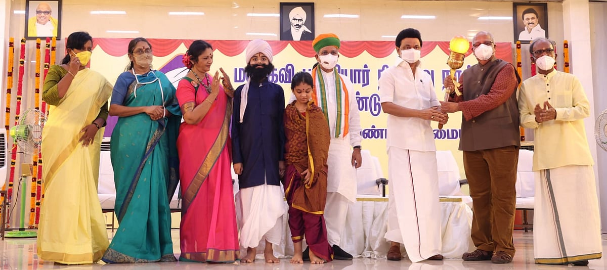 “காக்கை குருவி எங்கள் சாதி என்ற மகாகவி பாரதி இன்றும் தேவைப்படுகிறார்” : முதலமைச்சர் மு.க.ஸ்டாலின் உரை !