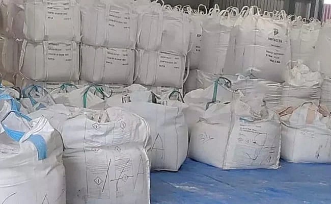 “10 சரக்குகளை விட்டுவிட்டு, ஒன்றை மட்டும் பிடித்தா மோடி அரசு?” : போதைப்பொருள் கடத்தல் மையமாகிறதா குஜராத்?