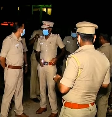 மாஸ்டர் ஃபிளான்.. 2 நாளில் 2,512 ரவுடிகள் கைது: தமிழ்நாடு முழுவதும் தேடுதல் வேட்டையில் இறங்கிய காவல்துறை!