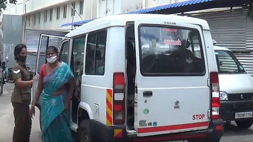 கணவன் மீது கொதிக்கும் எண்ணெயை ஊற்றி கொலை செய்த மனைவி : நாமக்கல்லில் பயங்கரம் - வெளிவந்த அதிர்ச்சி காரணம்!