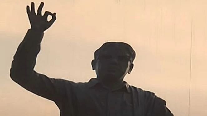 மீண்டும் அண்ணா சாலையில் எழுகிறார் தமிழினத் தலைவர் : 1981ல் சினிமா காட்சியில் இடம்பெற்ற கலைஞர் சிலை!