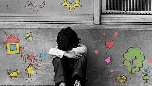 தொடரும் குழந்தைகள் மீதான வன்முறை.. குழந்தைகளுக்குச் சூடு வைத்த 2-வது மனைவி கைது!