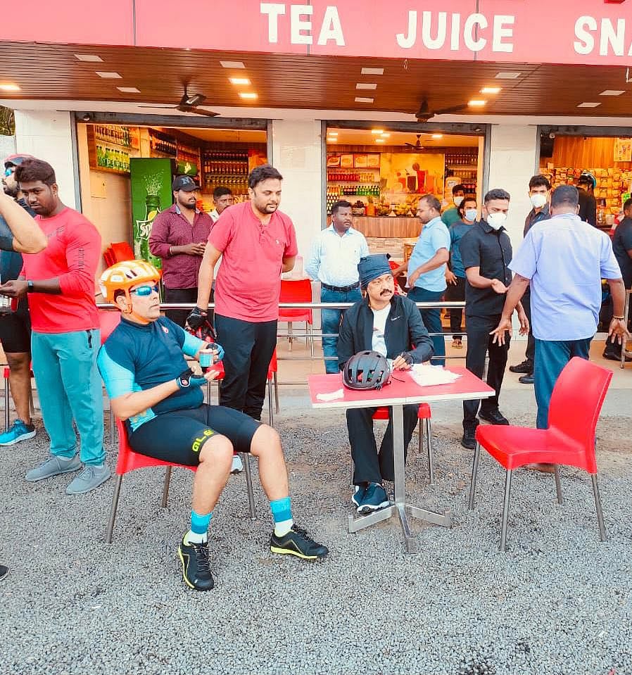 கிழக்கு கடற்கரை சாலையில் சைக்கிள் பயிற்சி மேற்கொண்ட முதலமைச்சர் மு.க.ஸ்டாலின்! (album)