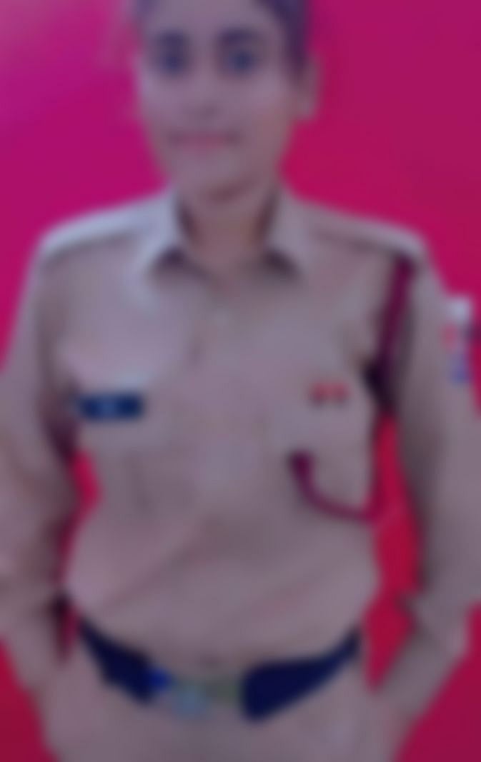 பெண் போலிஸ் உடல் முழுவதும் 21 இடங்களில் கத்திக்குத்து.. பாலியல் வன்கொடுமை செய்து கொலையா? : பகீர் சம்பவம்!