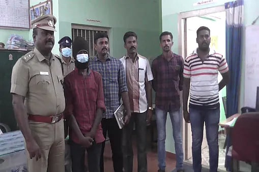 ஃபேக் ஐடி அமுதா... 2 வருடங்களாக ஏமாற்றிய நபரை விஷம் வைத்துக் கொன்ற இளைஞர் - விசாரணையில் ‘பகீர்’ தகவல்கள்!