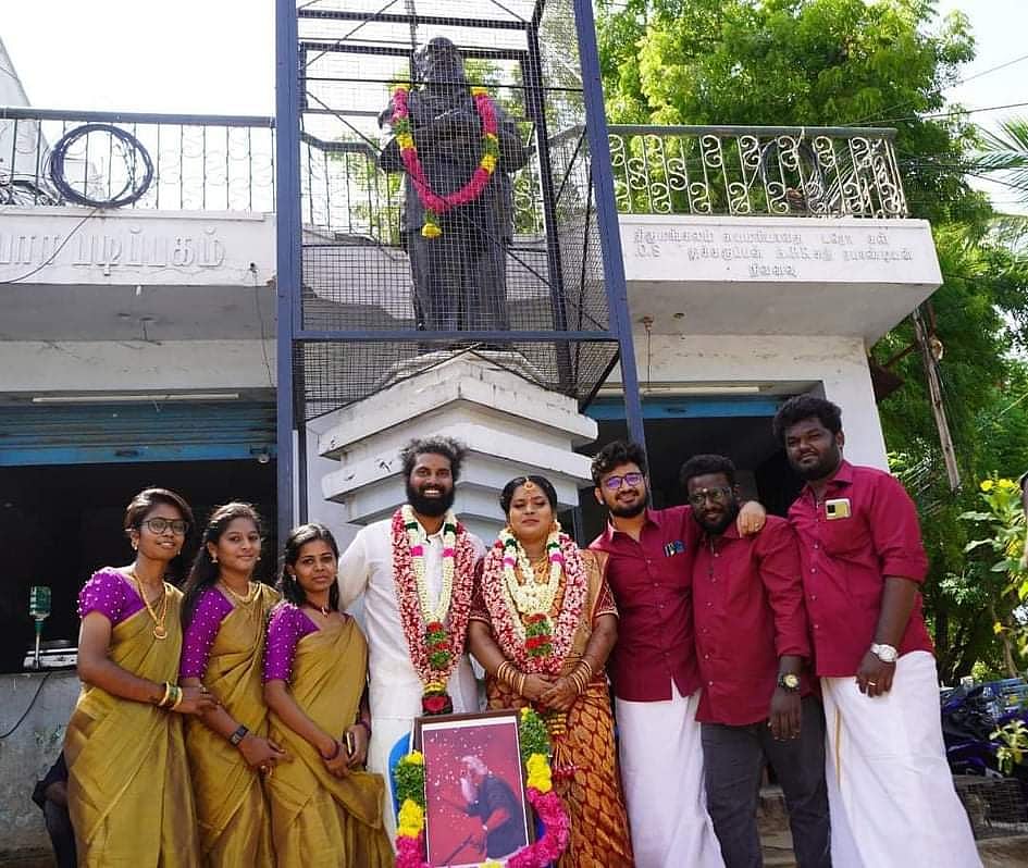 “பெரியாரின் கருத்துகளே இதற்குக் காரணம்” : மகன் தாலி எடுத்து கொடுத்து மறுமணம் செய்த பெண் நெகிழ்ச்சி!