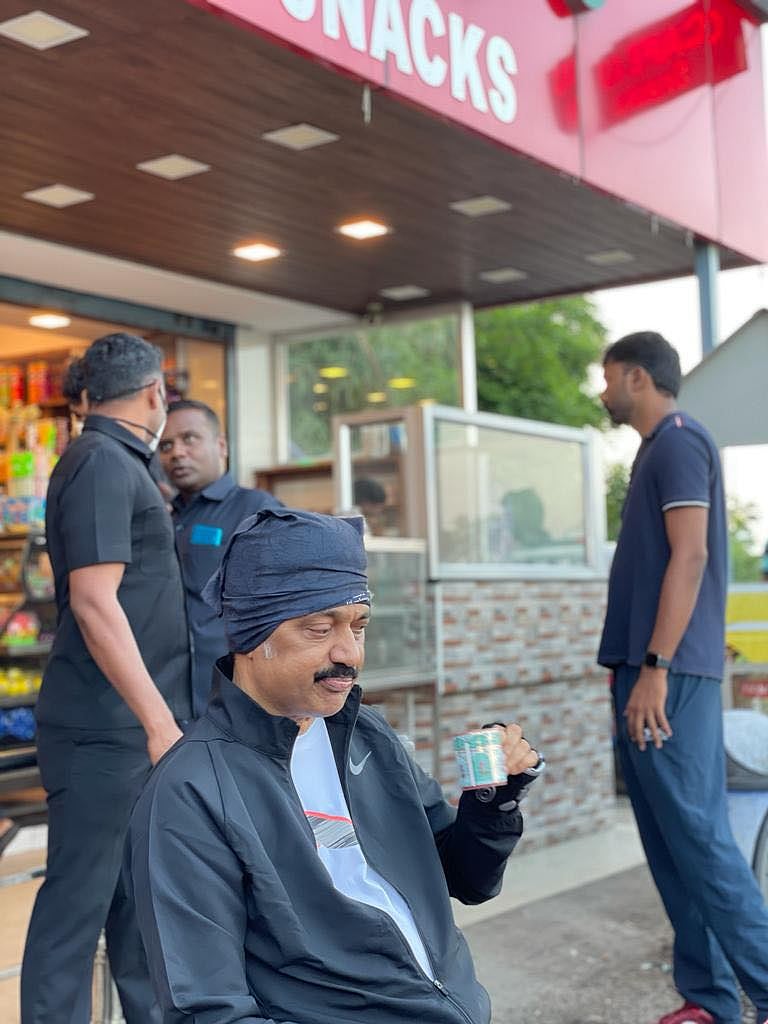 கிழக்கு கடற்கரை சாலையில் சைக்கிள் பயிற்சி மேற்கொண்ட முதலமைச்சர் மு.க.ஸ்டாலின்! (album)