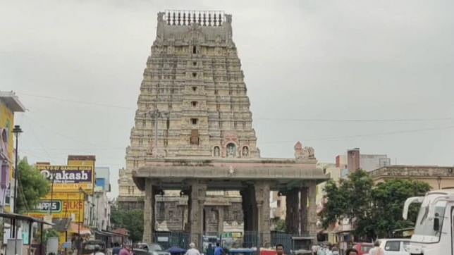 "2 ஆண்டுகளில் கோயிலுக்கு சொந்தமான 311 ஏக்கர் நிலம் மாயம்”: RTI தகவல் மூலம் அம்பலம்- பொதுமக்கள் அதிர்ச்சி!