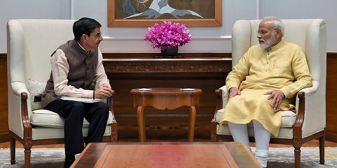 தமிழ்நாட்டின் புதிய ஆளுநர் நியமனம் : யார் இந்த ஆர்.என்.ரவி? - மோடியின் ஆசி கிடைத்ததன் பின்னணி என்ன ?