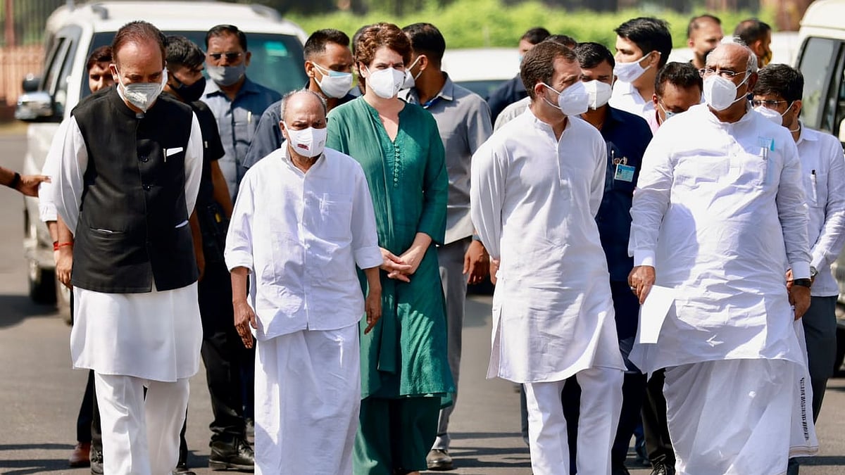 “பா.ஜ.க அமைச்சரை டிஸ்மிஸ் செய்துவிட்டு விசாரணை நடத்தவேண்டும்” : ஜனாதிபதியை சந்தித்த ராகுல், பிரியங்கா!