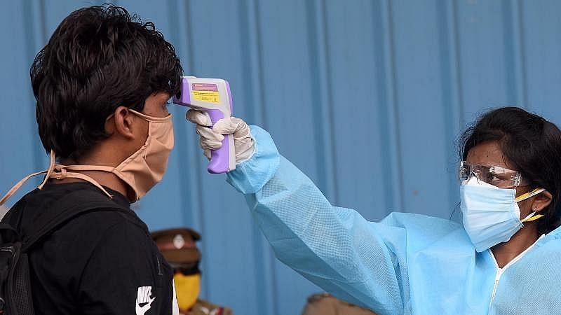 இந்தியாவுக்குள் நுழைந்த AY.4.2 கொரோனா வைரஸ்... 6 மடங்கு வேகமாகப் பரவுமா?