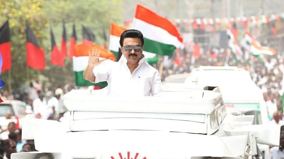 “கடல்கடந்தும் ஆண்டான் சோழன்.. உலகளாவிய தமிழன் ஆட்சியை நடத்தும் முதல்வர் மு.க.ஸ்டாலின்”: முரசொலி பாராட்டு!