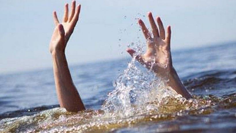 நீச்சல் பயிற்சியின் போது ஏற்பட்ட விபரீதம்... அண்ணன் கண்முன்னே தம்பி நீரில் மூழ்கி பலி!