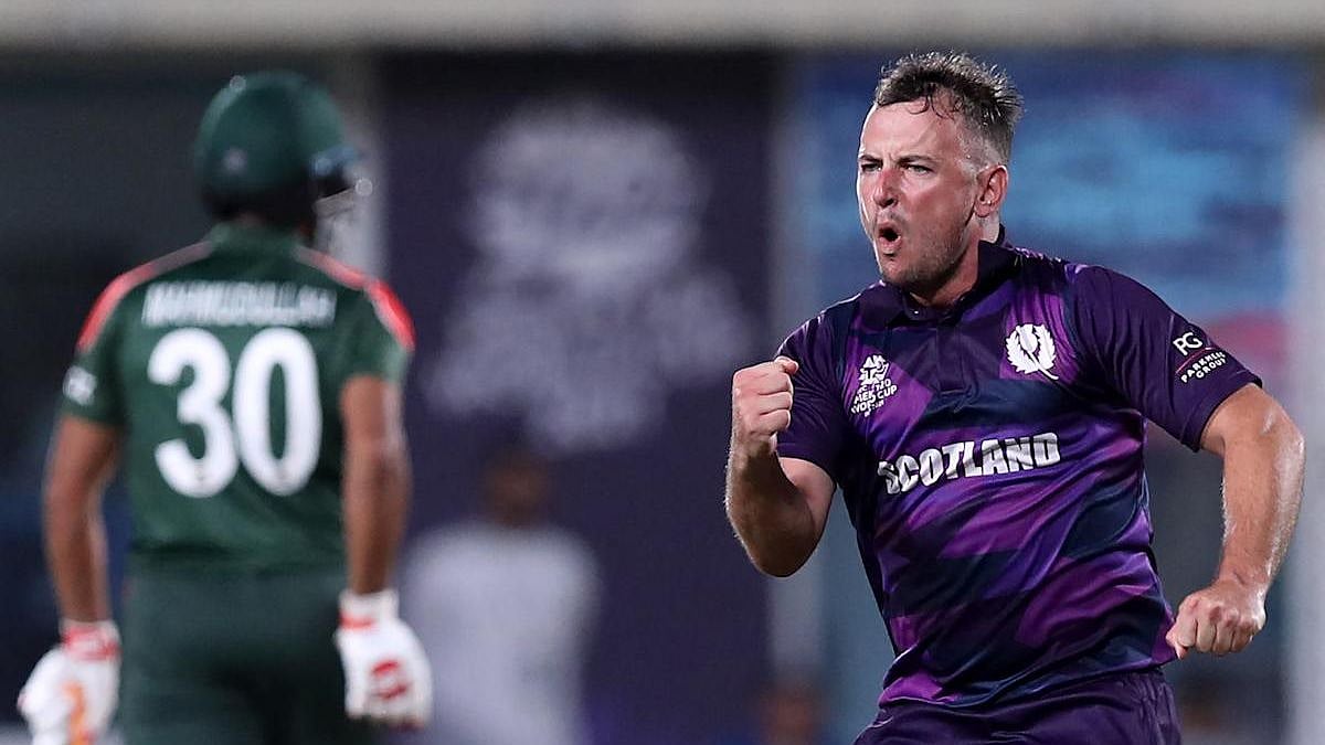 வங்கதேச அணியை விரட்டிய அமேசான் டெலிவரி பாய்... யார் இந்த ஸ்காட்லாந்து வீரர்?