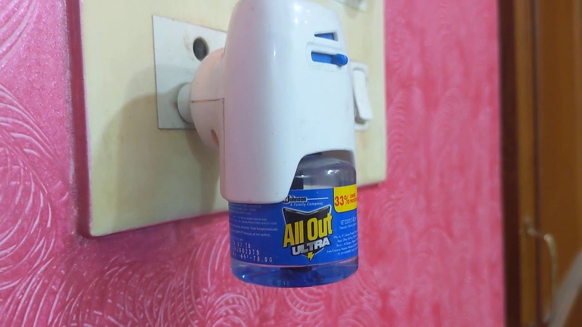 கொசு மருந்தை குடித்த 3 வயது குழந்தை உயிரிழப்பு.. சென்னையில் சோகம்.. சிகிச்சையளிக்க மறுத்தவர் மீது புகார்!