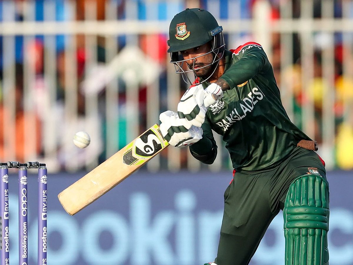 T20 உலகக்கோப்பை - பொல்லார்டின் அதிரடி முடிவு.. கடைசி பந்தில் கோட்டைவிட்ட வங்கதேசம்!