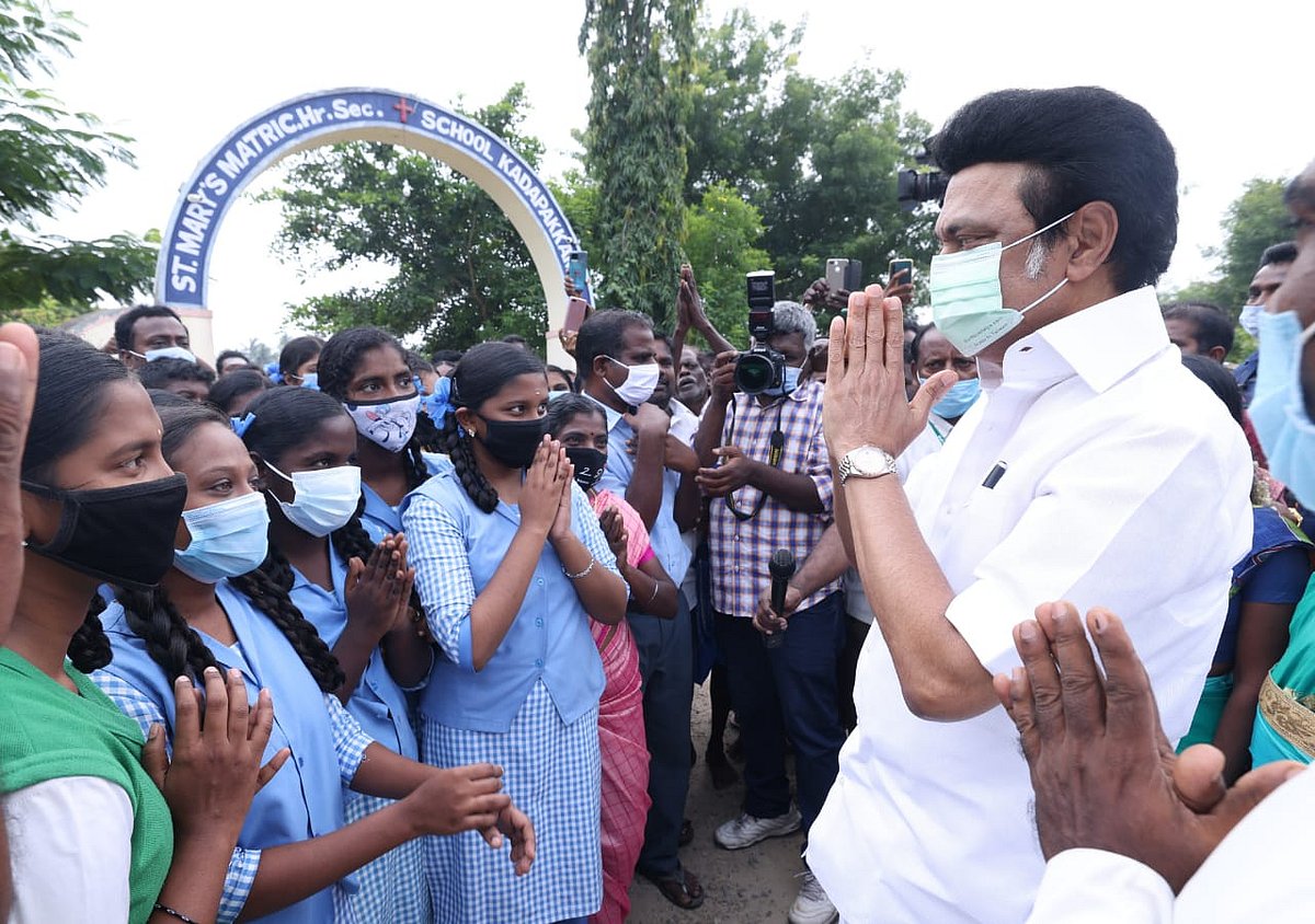 கடப்பாக்கம் பள்ளியில் முதலமைச்சர் மு.க.ஸ்டாலின் திடீர் ஆய்வு; மகிழ்ச்சியில் திக்குமுக்காடிய மாணவர்கள்!
