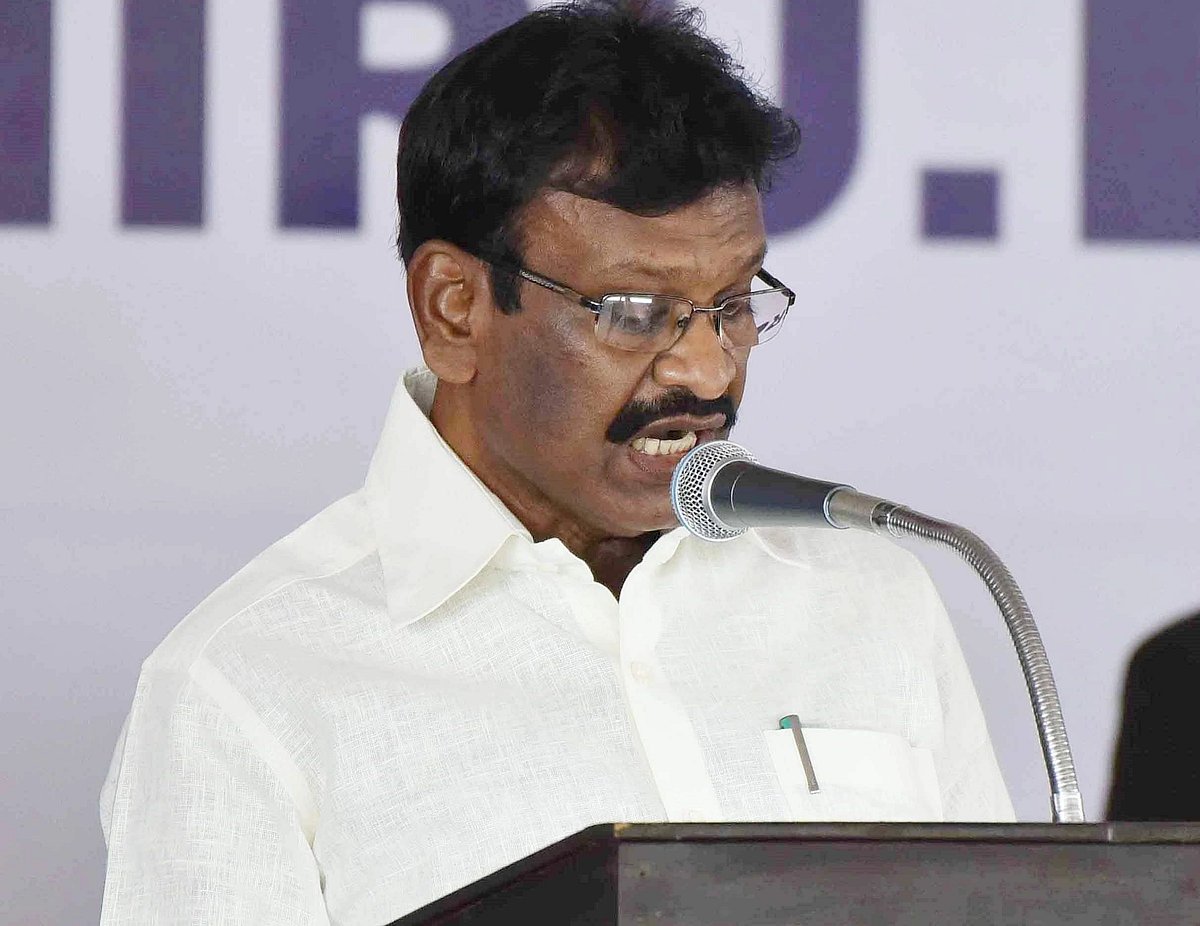 “தூக்கம் வராமல் இருக்க மாத்திரை போட்டுவிட்டு வருவார்” : அமைச்சர் நாசர் குறித்து நெகிழும் முதல்வர் !