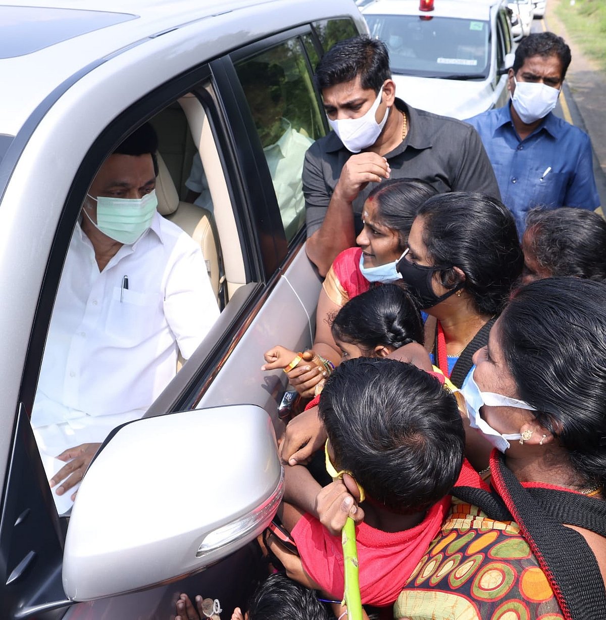 கடப்பாக்கம் பள்ளியில் முதலமைச்சர் மு.க.ஸ்டாலின் திடீர் ஆய்வு; மகிழ்ச்சியில் திக்குமுக்காடிய மாணவர்கள்!