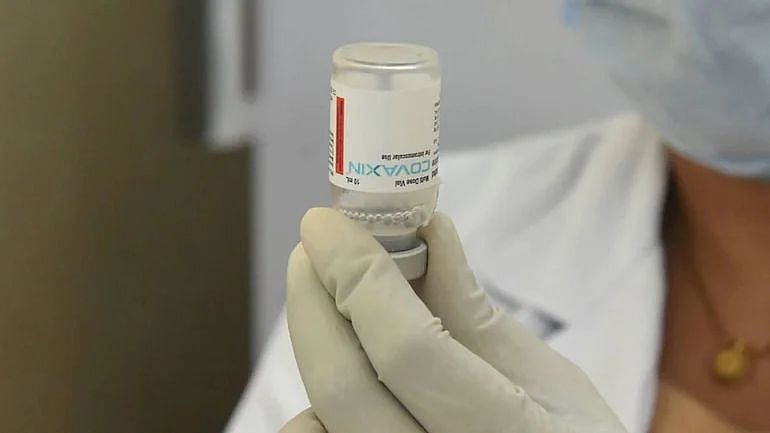 இனி கவலை வேண்டாம்... வந்துவிட்டது குழந்தைகளுக்கான கொரோனா தடுப்பூசி!